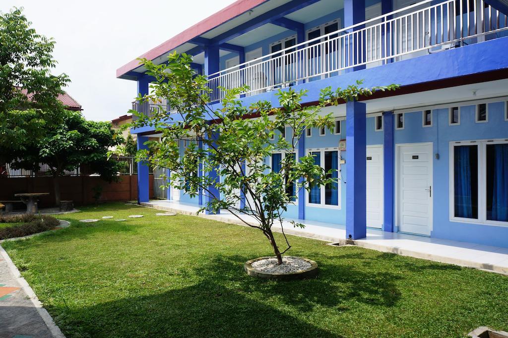 Kenari Residence Pekanbaru Extérieur photo